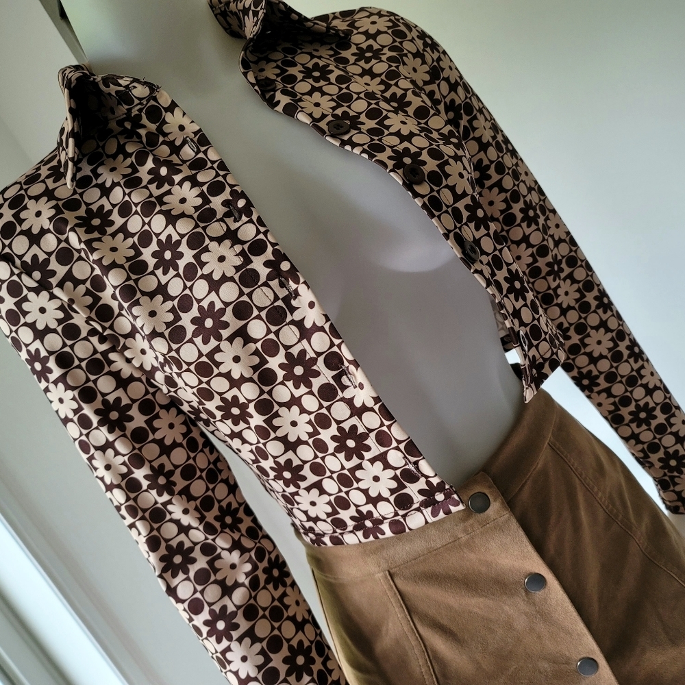 Y2K Floral Button-Down Crop Top Size M